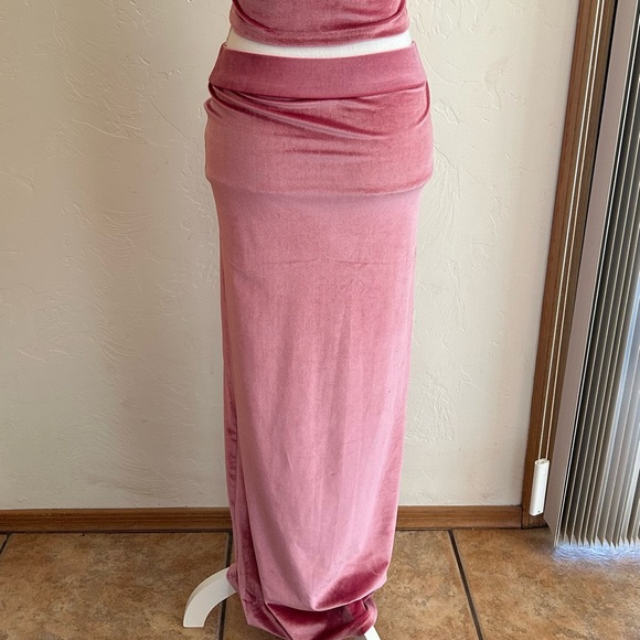 Finesse Pink Velvet Strapless Top and Long Skinny Maxi Skirt Set (Medium) NWOT - Picture 7 of 16